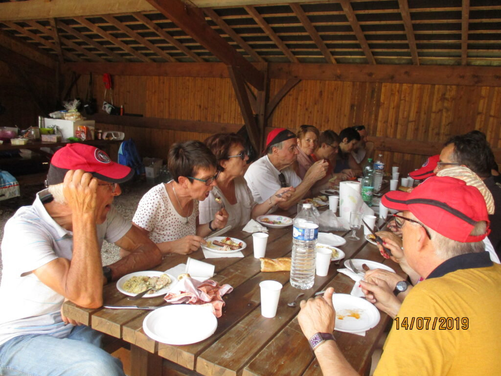 Barbecue du 14 juillet avec le Club moto de Chartres Les Tailleurs de Brume
